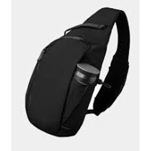 ALPAKA Metro Crossbody Bag Black Axoflux 210D 10L Right Shoulder Tablet Sleeve